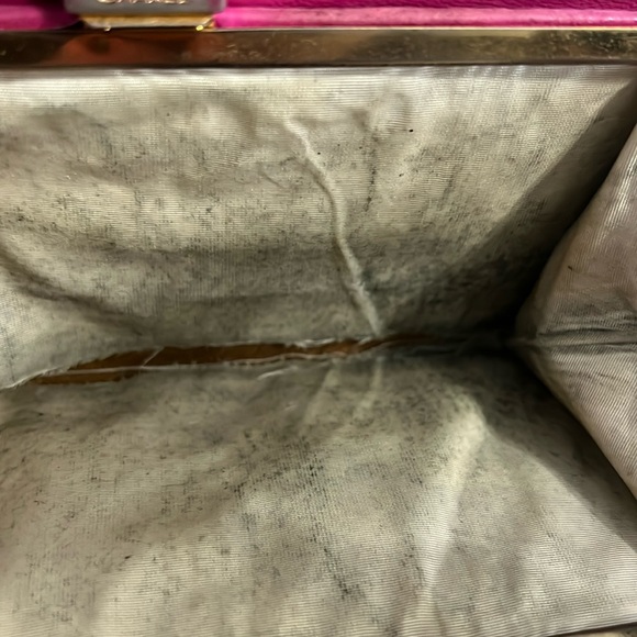 AUTHENTIC CHANEL CAVAIR LONG WALLET - Picture 5 of 6